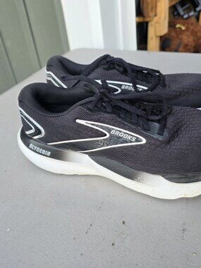 Brooks Glycerin 21 Womens Size 9.5 B Running Shoes Black Grey White 1204081B090